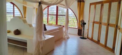 4 Bedrooms Ensuite Sitting on 4acres of Land Beach Front Located in Wa, Watamu, Watamu, Kilifi, Townhouse for Sale