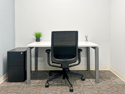 Private Office Space for 1 Person in Hq West One, West One Building, The Junction of Parklands Road and Wambugu Grove, Parklands, Nairobi, Office Space for Rent