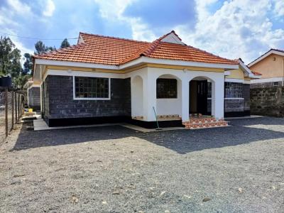 Beautiful 4 Bedroom Bungalow Ensuite on an Eighth, Rimpa, Ongata Rongai, Kajiado, House for Sale