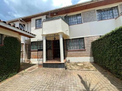 Spacious 4  Bedroom Townhouse with Detached Sq and Parking, Off Oloitotok Road, Kileleshwa, Nairobi, Townhouse for Rent