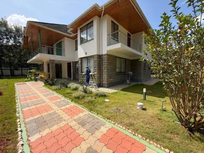 Elegant 5bedroom Home All Ensuite with Dsq on Half Acre, Windy Ridge Karen, Nairobi., Karen, Nairobi, House for Sale