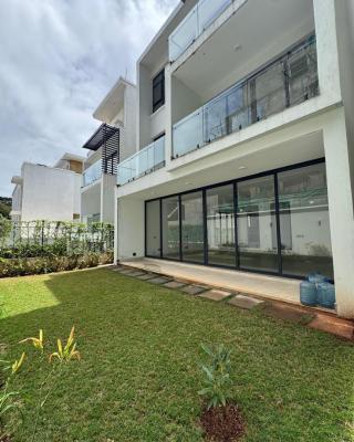 New and Modern 5 Bedrooms Townhouse Plus Servant Quarter, Lavington, Nairobi, House for Rent