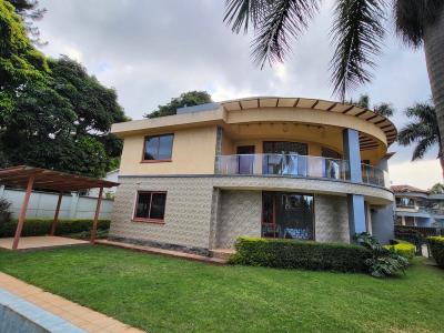 an Ambassadorial 5 Bedroom Townhouse All Ensuite Plus Dsq, Lavington, Nairobi, House for Rent