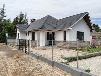 Newly-built 3 Bedroom Bungalows in Gated Community, Riat Airport, Central Kisumu, Kisumu, Detached Bungalow for Sale