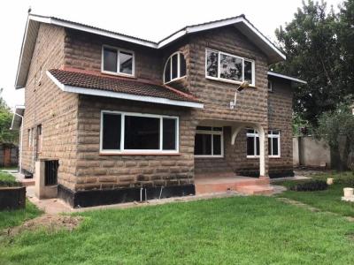 Spacious 4 Bedroom, Lavington, Nairobi, Townhouse for Rent