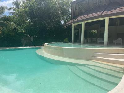 5 Bedrooms Villa Sitting on a Half Acre Beachfront Property I, Diani Beach, Ukunda, Kwale, Townhouse for Sale