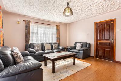 Fully Furnished and Serviced 2 Bedroom Apartment Master Ensuite Availa, Lavington, Nairobi, Apartment for Rent