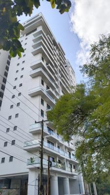 an Exceptional Very Spacious 3 Bedrooms All Ensuite Plus Dsq, Riverside Drive, Westlands, Nairobi, Apartment for Sale