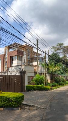 an Elegant  5 Bedroom Fully Furnished Townhouse All Ensuite Plus Dsq, Lavington, Nairobi, House for Rent