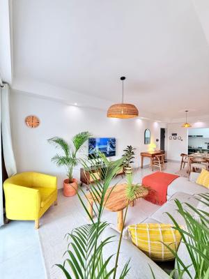 Fully Furnished and Serviced 2 Bedroom Apartment All Ensuite — Kilimani, Nairobi