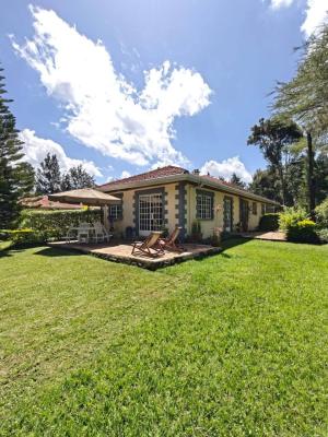 Luxurious 2 Bedroom Cottage , Fully Furnished and Serviced I, Karen, Nairobi, House for Rent