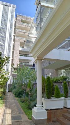an Elegant Very Spacious 3 Bedroom with Dsq, Lavington, Nairobi, Apartment for Rent