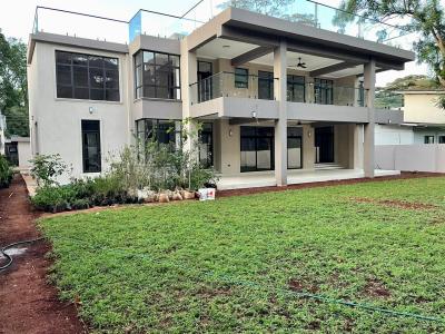 6 Br + 2 Dsq Villa in Karen Hardy, Karen Hardy, Karen, Nairobi, Townhouse for Sale