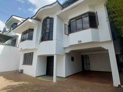 5 Bedroom Plus DSQ Townhouse