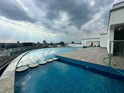 Exquisite 3 Bedroom All Ensuite Plus DSQ Along Riverside Drive