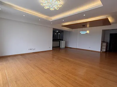 Sprawling 4-Bedroom All En-Suite Apartment + DSQ