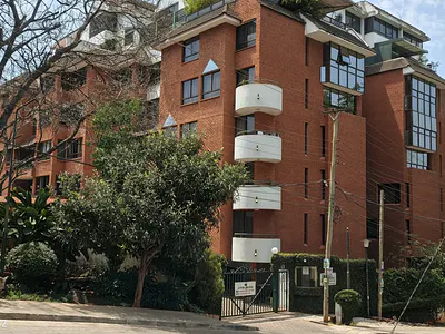 1 Bedroom Unfurnished Apartment in Westlands