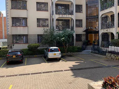 3 Bedroom Apartment Master Ensuite with DSQ