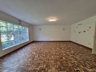 5 Bedroom Plus Servant Quatre