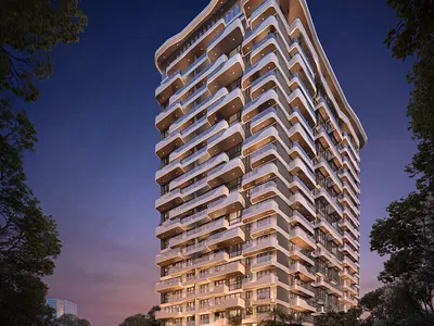 An Excellent Spacious 4 Bedroom 3 Ensuite Duplex Plus DSQ