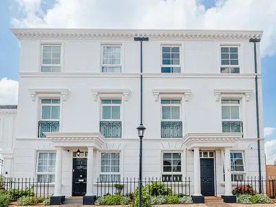 Luxury Four Bedroom Townhouse