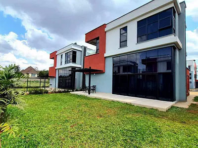 4 Bedrooms Plus DSQ