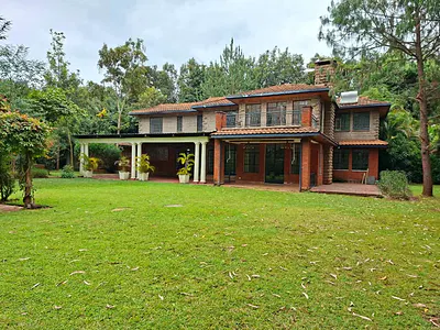 5 Bedroom House