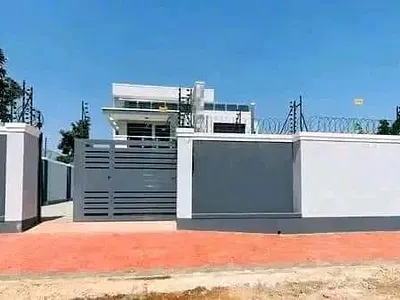 Ruiru 4 Bedroom House on Sale All En-Suite House with a Sq. Located Wi