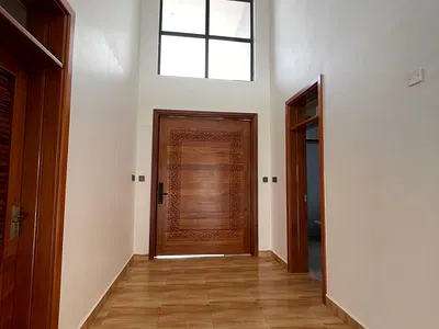 4 Bedroom House with Attached Sq, Family Room, Gym Area, Steam Bath, S