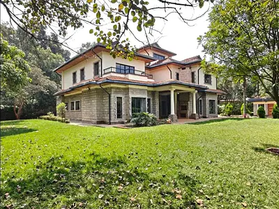 4 Bedroom House