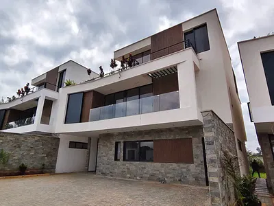 4 Bedroom House Plus DSQ at KSHS 55M
