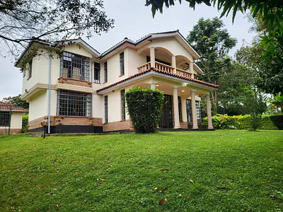 Executive 4-Bedroom House