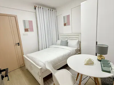 Studio Furnished and Serviced