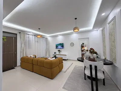 Furnished and Serviced 1 Bedroom.
