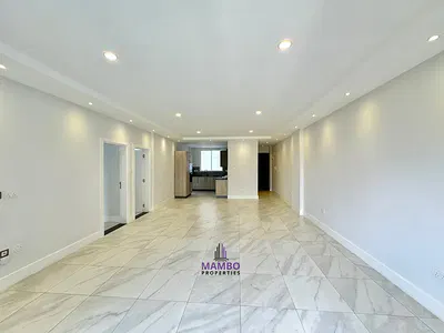 Modern 2 Bedroom Apartment with Excellent Amenities.