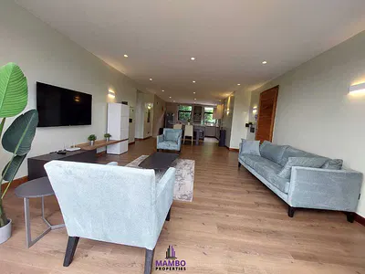 Beautiful 2 Bedroom Fully Furnished Apartment.