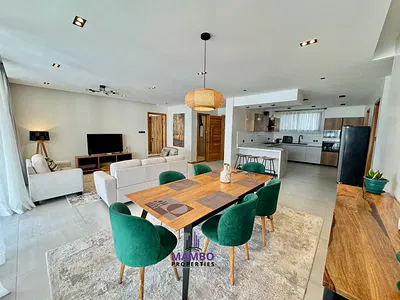 Luxury 3 Bedroom Fully Furnished Apartment with Excellent Amenities.