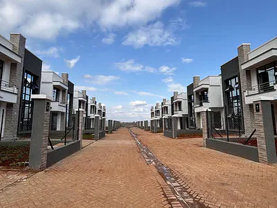 Luxurious 4 Bedroom