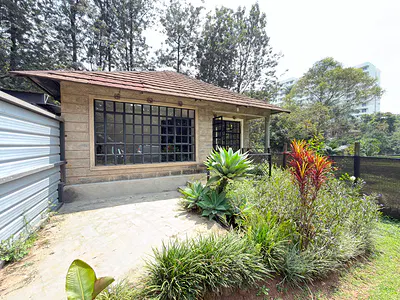 Charming 1-Bedroom House + Study & Home Office