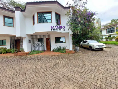 Beautiful 2 Bedroom House with Private Terrace.