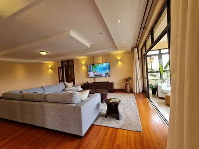 Luxury 4-Bedroom Apartment