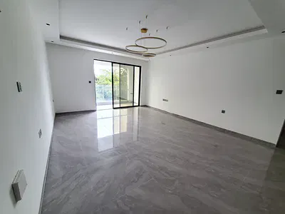 Modern 2 Bedroom Apartment