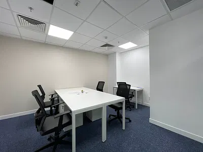 Private Office Space for 5 Employees in HQ Sunpark