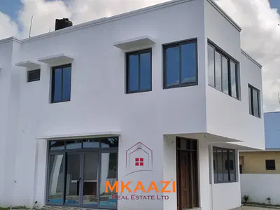 Luxury 4-Bedroom Villa