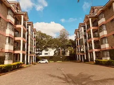 Spacious Fully Furnished 3-Bedroom Apartment. — Lenana Road, Kilimani, Nairobi