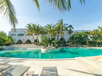 14acres Beach Hotel with 45 Rooms for Sale Kenya Watamu Beach Asking — Watamu, Watamu, Kilifi