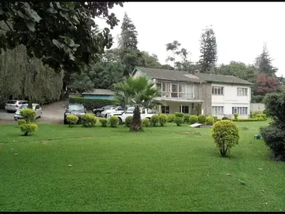 5 Bedroom Lavington Kunde Road 0.6acres Free Hold Title Deed Contact — Lavington, Lavington, Nairobi