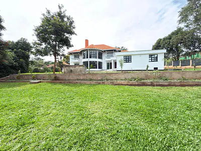 5-Bedroom House on 1 Acre — Windsor, Ruiru, Kiambu