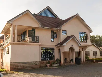 7-Bedroom Mansion Runda Grove Kes 120 Million Prime Investment Op — Runda Grove, Runda, Westlands, Nairobi