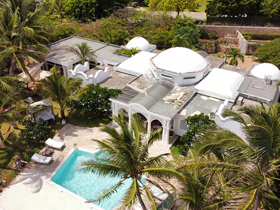 Malindi -- 1 Acre Beachfront Home for Sale Prime 1-Acre Beachfront Pro — Malindi, Malindi Town, Kilifi